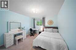 4315 CREDIT POINTE Drive | Mississauga Ontario | Slide Image Fifteen
