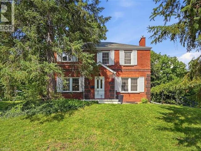 214 WEST RIVER Road Cambridge Ontario, N1S 3A1 - 4 Bedrooms Home For Sale