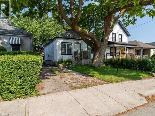 29 WEXFORD Avenue N Hamilton Ontario, L8H 4M2 - 4 Bedrooms Home For Sale