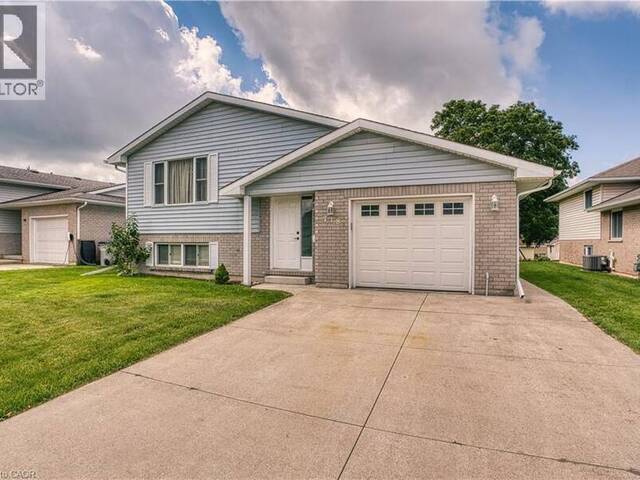 718 EDGAR Street W Listowel Ontario, N4W 1H7 - 3 Bedrooms Home For Sale