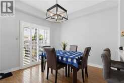 2092 ENGLISH Crescent | Burlington Ontario | Slide Image Twelve