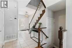 2092 ENGLISH Crescent | Burlington Ontario | Slide Image Four
