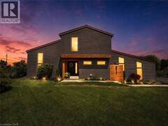 657 WINDHAM ROAD 14 Road Simcoe Ontario, N3Y 4K6