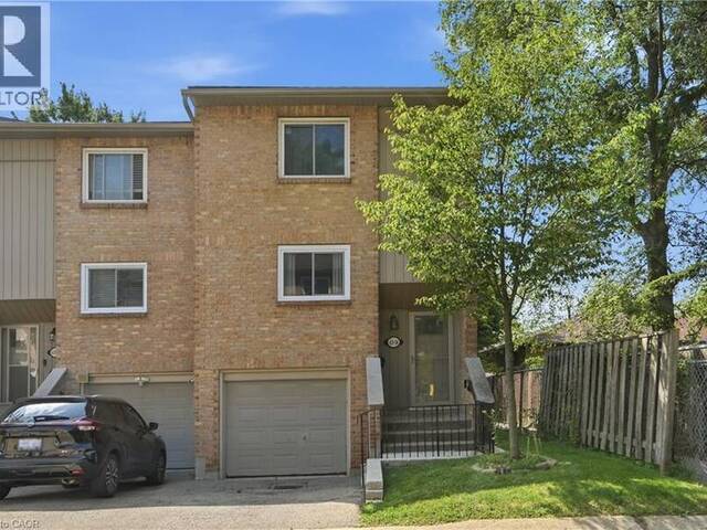 63 FONTHILL Road Unit# 14 Hamilton Ontario, L9C 6T1 - 4 Bedrooms Condo For Sale