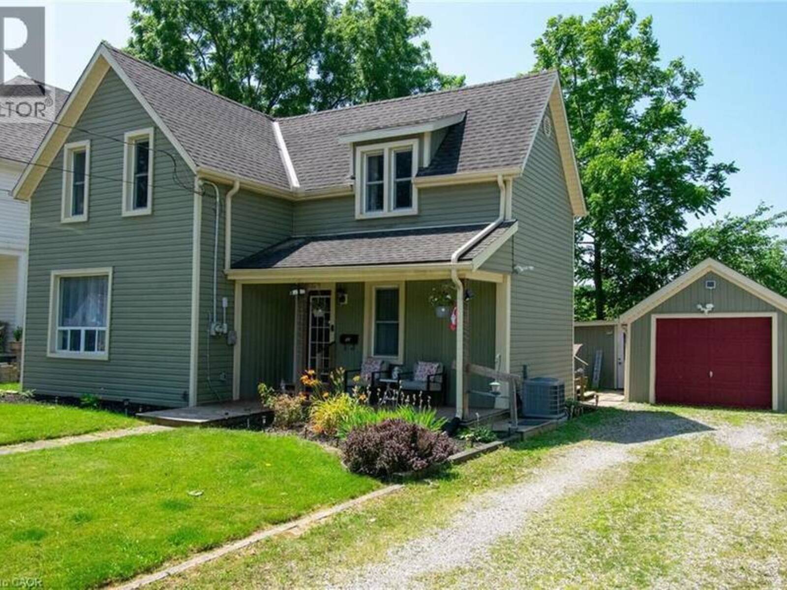 120 CROSS Street E, Dunnville, Ontario N1A 1B6