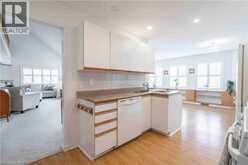 195 SILVERBIRCH Boulevard | Hamilton Ontario | Slide Image Seventeen