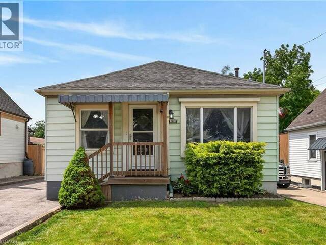 302 EAST 28TH Street Hamilton Ontario, L8V 3J3 - 4 Bedrooms Home For Sale