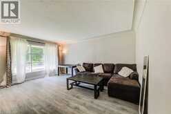 139 ELGIN Crescent | Waterloo Ontario | Slide Image Twelve