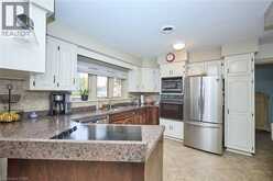 123 FAIRVIEW Avenue W | Dunnville Ontario | Slide Image Ten
