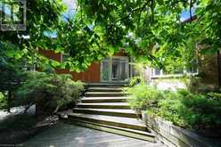 560 CRANE Court | Burlington Ontario | Slide Image Forty
