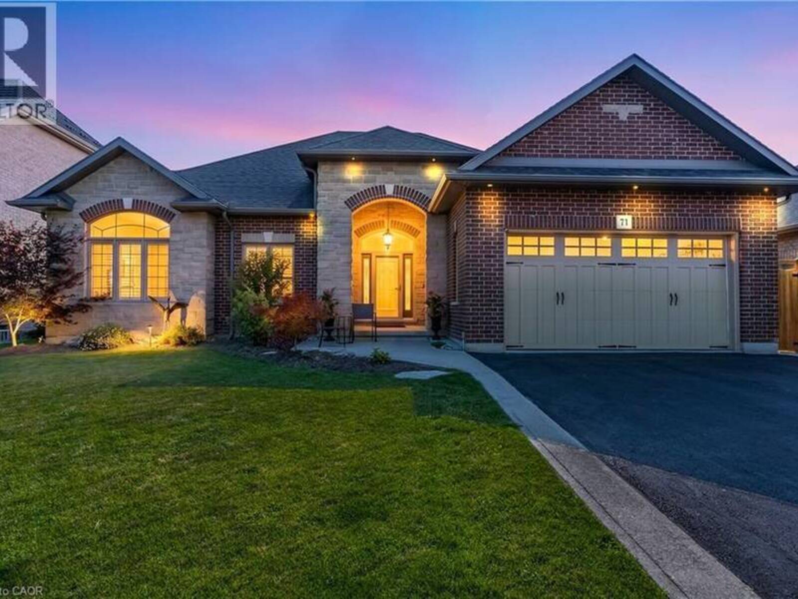 71 NEWPORT Lane, Port Dover, Ontario N0A 1N7