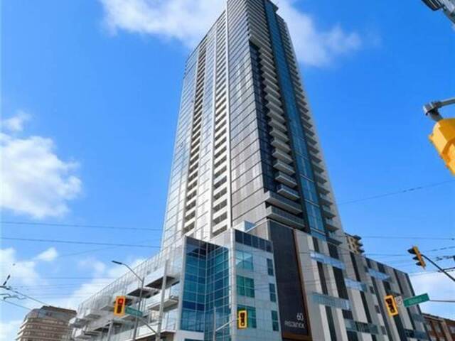 60 FREDERICK Street Unit# 1401 Kitchener Ontario, N2H 0C7 - 1 Bedroom Condo For Sale