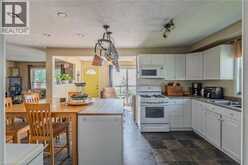 325 BLUE WATER Parkway | Selkirk Ontario | Slide Image Twelve