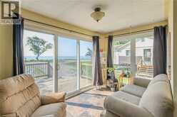 325 BLUE WATER Parkway | Selkirk Ontario | Slide Image Eight