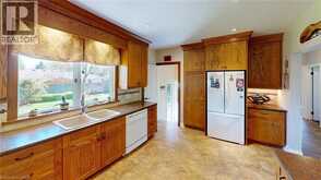 16 DALEVIEW Crescent | Fonthill Ontario | Slide Image Six