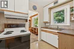 803 MONTGOMERY Drive | Ancaster Ontario | Slide Image Sixteen