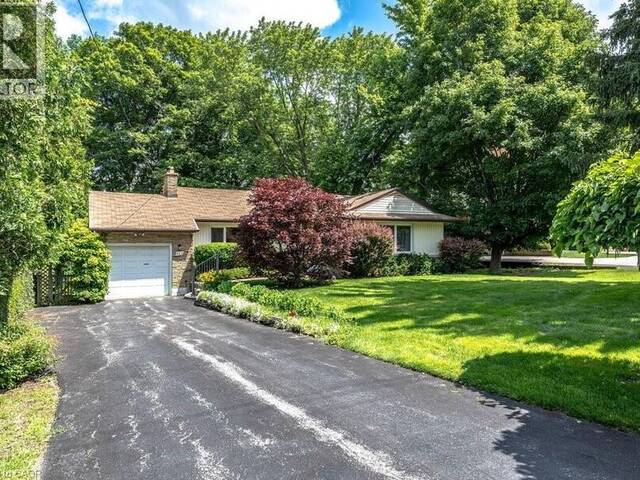 803 MONTGOMERY Drive Ancaster Ontario, L9G 3H6 - 3 Bedrooms Home For Sale