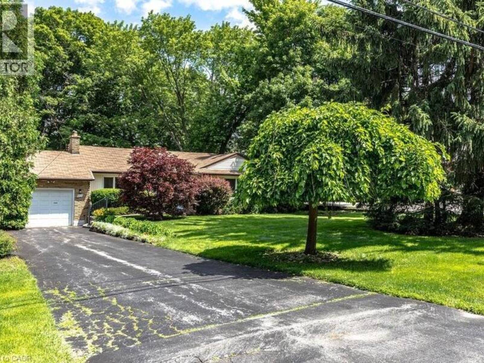 803 MONTGOMERY Drive, Ancaster, Ontario L9G 3H6