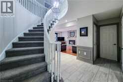 29 WOODSIDE Square | Fonthill Ontario | Slide Image Twelve