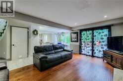 29 WOODSIDE Square | Fonthill Ontario | Slide Image Fourteen