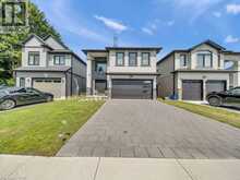 2637 BOBOLINK Lane | London Ontario | Slide Image Two
