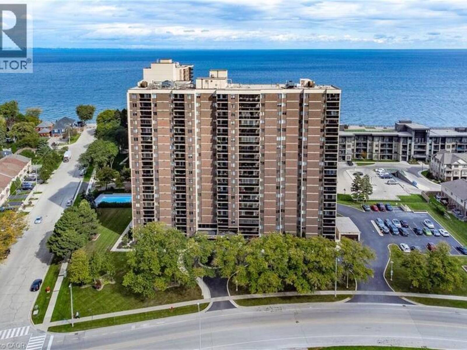 301 FRANCES Avenue Unit# 703, Hamilton, Ontario L8E 3W6
