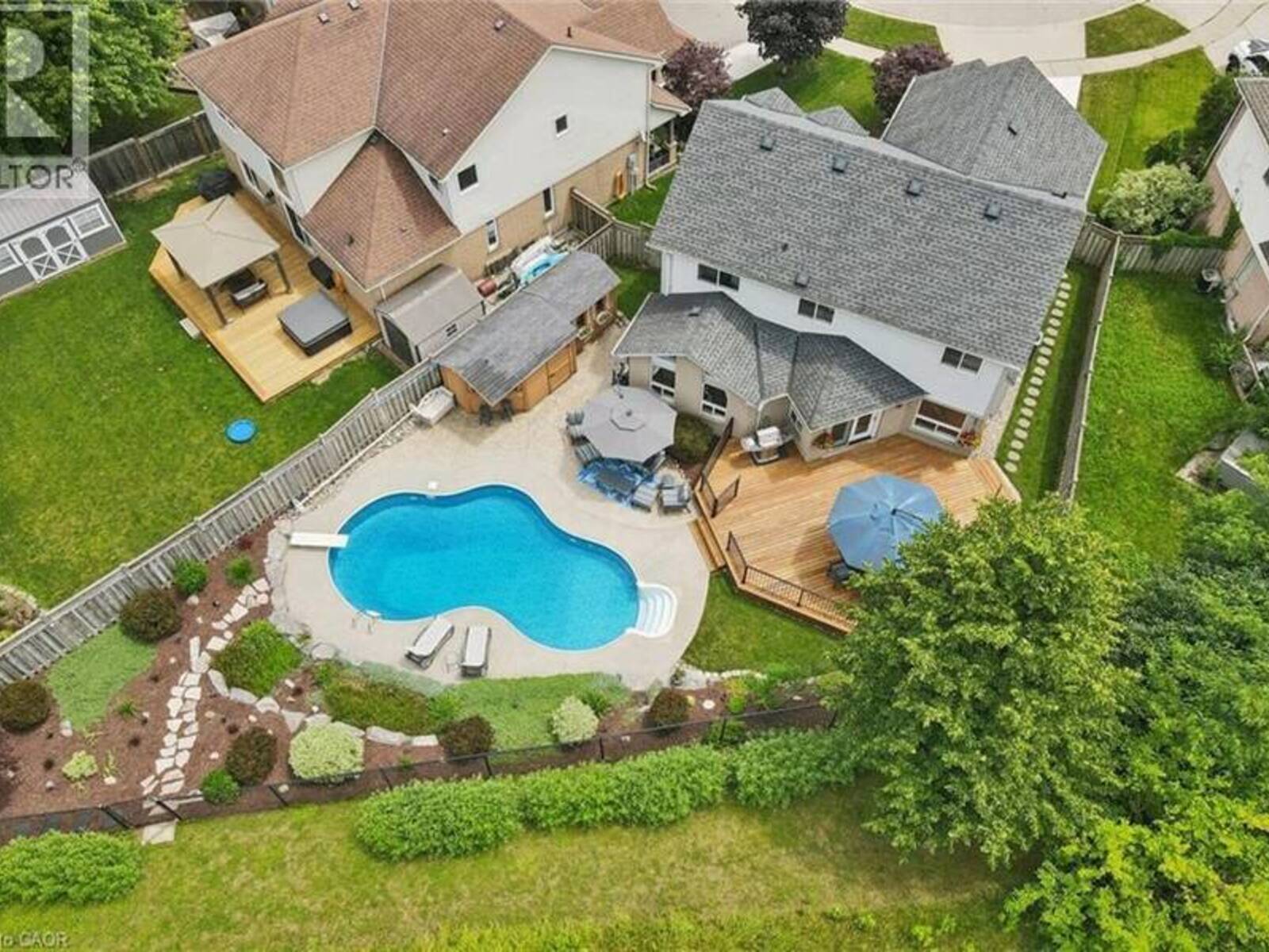 79 WADSWORTH Crescent, Cambridge, Ontario N1S 5A3