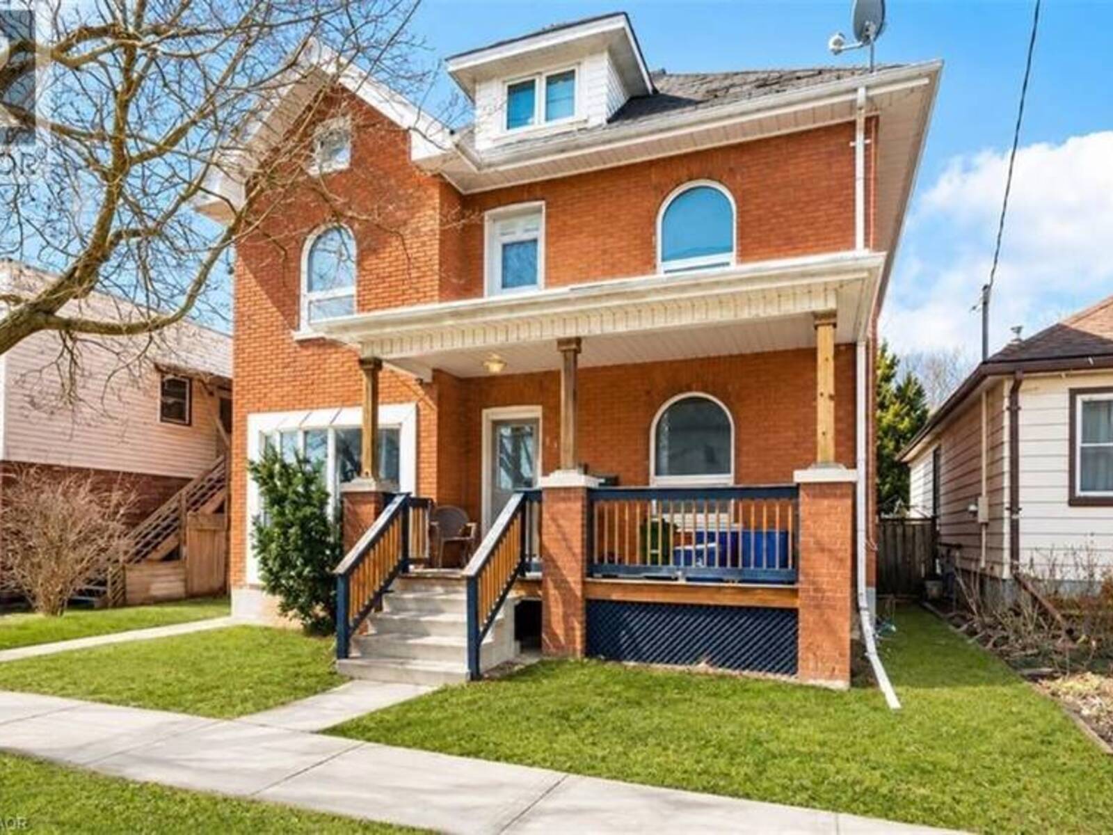 219 ERIE Avenue, Brantford, Ontario N3S 2H1