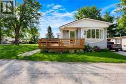 28 MACPHERSON Crescent | Hamilton Ontario | Slide Image Two