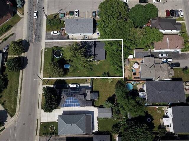 13 BROOKLYNNE Road Cambridge Ontario, N1R 1C4 - 4 Bedrooms Home For Sale