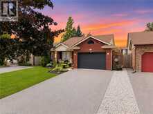 5991 ANDREA Drive | Niagara Falls Ontario | Slide Image Two