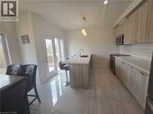 175 GOLD PARK Gate | Angus Ontario | Slide Image Nine