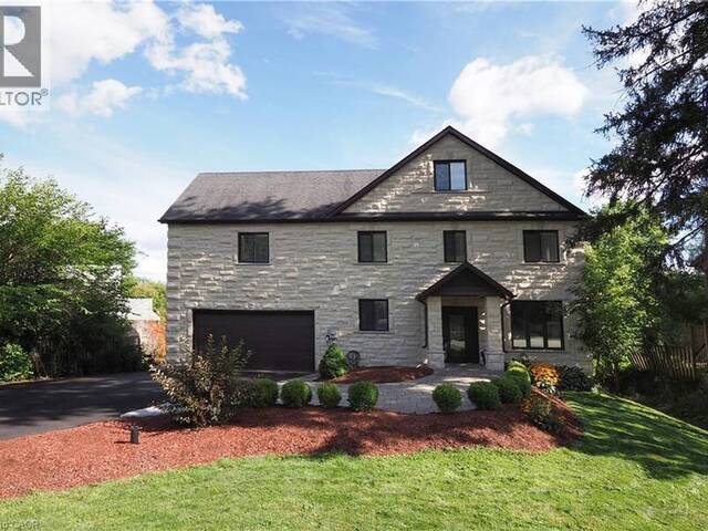 530 ST ANDREW Street E Fergus Ontario, N1M 1R6 - 4 Bedrooms Waterfront Home For sale