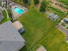 38 RIVER VALLEY Drive | Kitchener Ontario | Slide Image Four