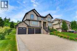 38 RIVER VALLEY Drive | Kitchener Ontario | Slide Image Seven