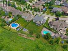 38 RIVER VALLEY Drive | Kitchener Ontario | Slide Image Six