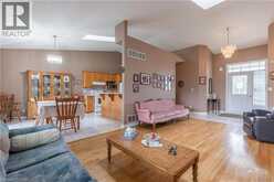 8034 PINELLAS PARK Drive | Niagara Falls Ontario | Slide Image Nine