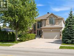 575 STONEHENGE Drive Ancaster Ontario, L9K 1T4