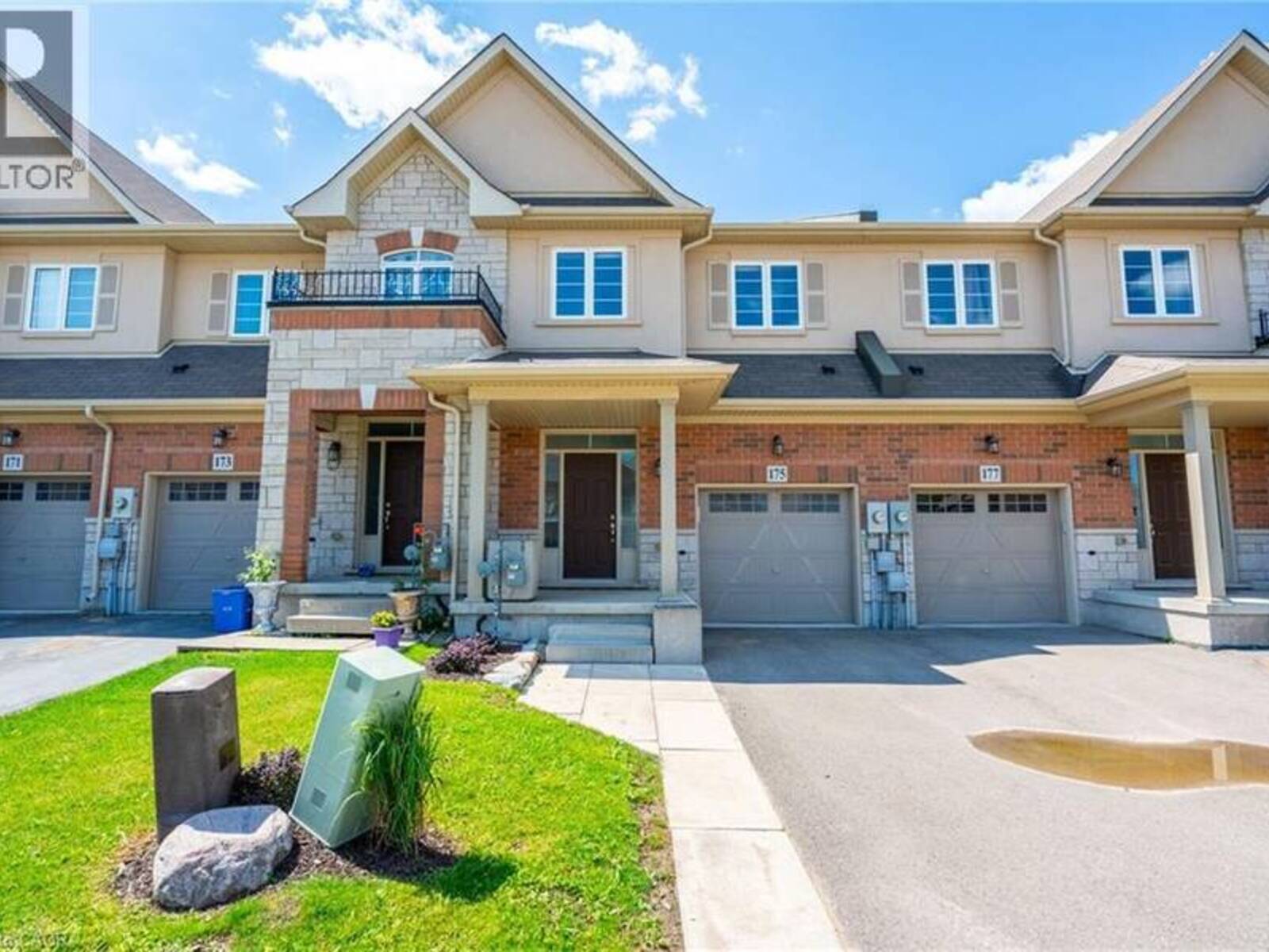 175 LORMONT Boulevard, Hamilton, Ontario L8J 0K1