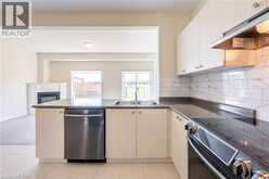 175 LORMONT Boulevard | Hamilton Ontario | Slide Image Fifteen