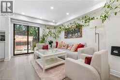 1118 AVONDALE Drive | Oakville Ontario | Slide Image Fifteen