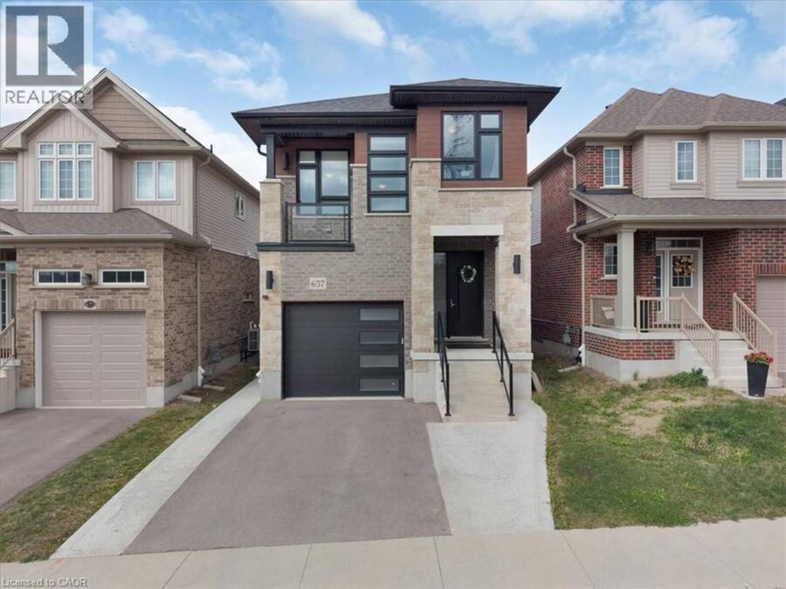 657 BENNINGER Drive, Kitchener, Ontario N2E 0J2