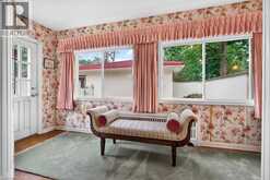 230 MORRISON Road | Oakville Ontario | Slide Image Twelve