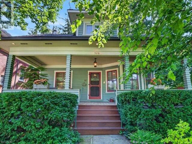 526 BURLINGTON Avenue Burlington Ontario, L7S 1R8 - 3 Bedrooms Home For Sale