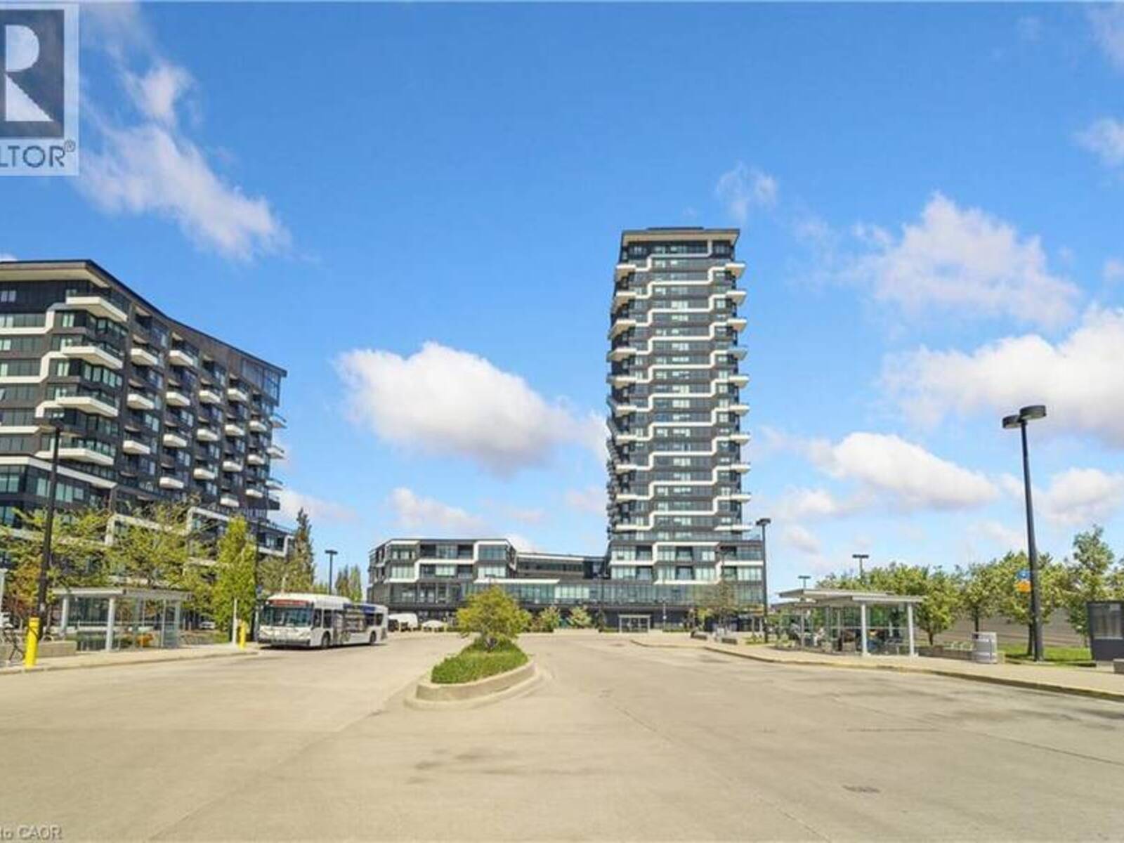 297 OAK WALK Drive Unit# 1605, Oakville, Ontario L6H 3R6