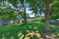 2440 CYPRUS Avenue | Burlington Ontario | Slide Image Thirty-eight