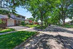 2440 CYPRUS Avenue | Burlington Ontario | Slide Image Thirty-nine