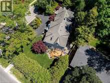 376 WEDGEWOOD Drive | Oakville Ontario | Slide Image Six