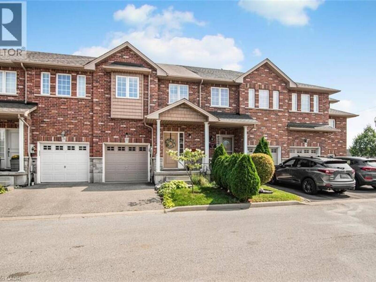45 SEABREEZE Crescent Unit# 22, Hamilton, Ontario L8E 0G1