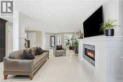 46 DARROW Drive | Hamilton Ontario | Slide Image Ten